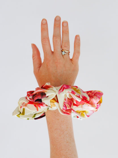 Cream Dahlia Silk Scrunchie
